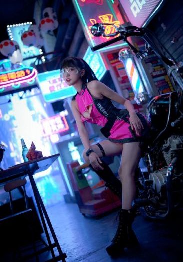 《教室别恋》未删减版在线观看_DVD日韩免费观看
