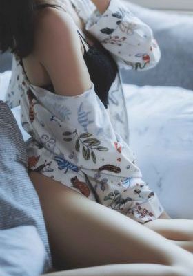 娇小xxx_BD英语高清视频播放