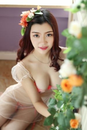 边偷人边打电话国产_BD国语在线观看视频