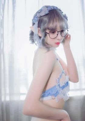 我在性俱乐部沦为玩物_1080电影在线观看